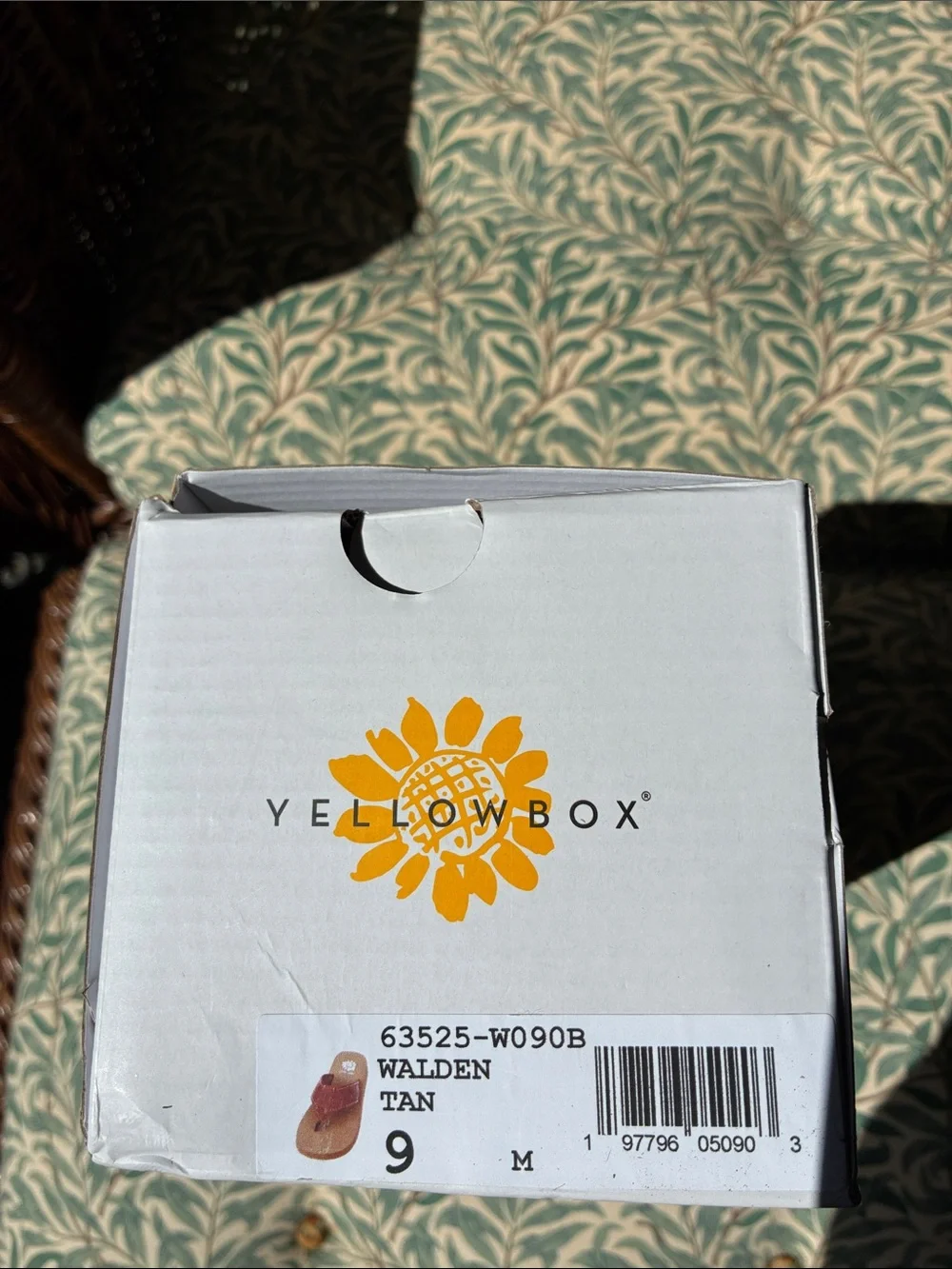 NEW! 🌻Y E L L O W B O X 🌻 SZ 9 WALDEN TAN FLIP FLOP SANDALS!🌼 - Picture 6 of 6